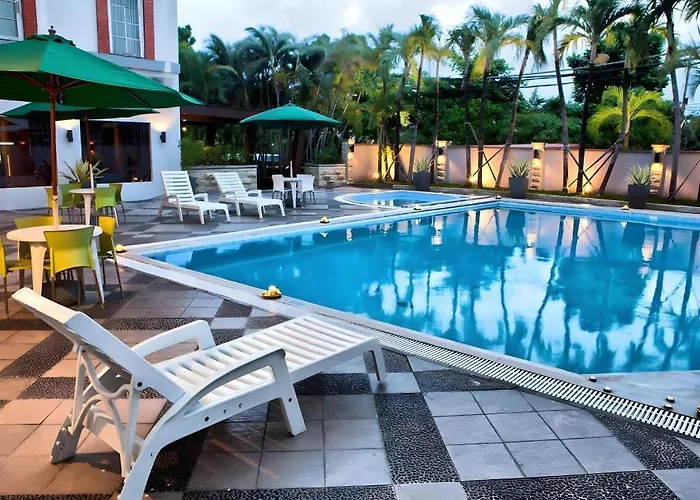 Country Heritage Resort Hotel Surabaya