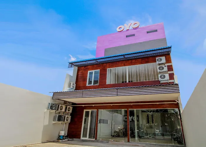 OYO 168 K-15 Residence Near RSU Siloam Hospital Surabaya Kota Surabaya